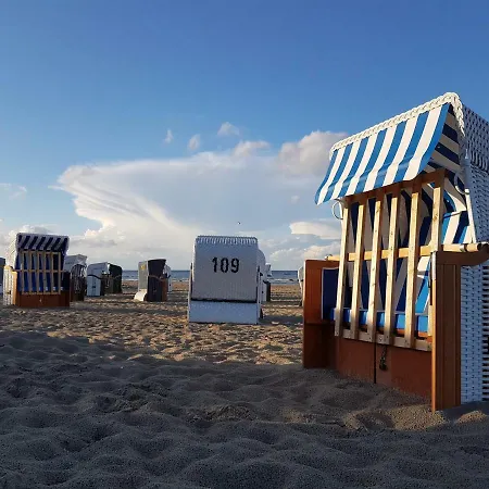 Doppelhaushaelfte Nordwind Vom Naturhof Usedom Lägenhet *
